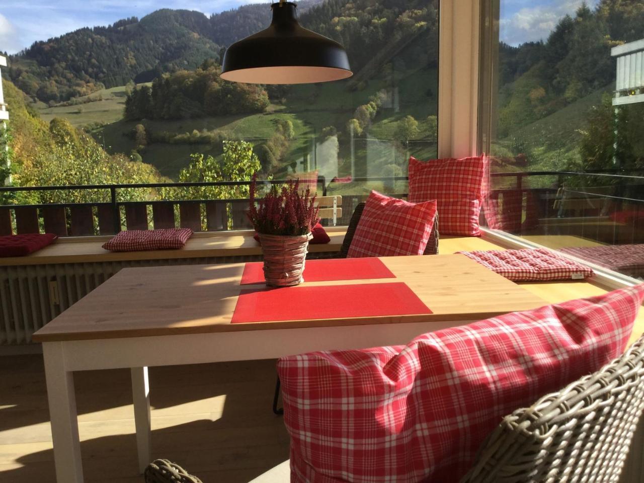 Apartamento Erikas Haus Münstertal Exterior foto